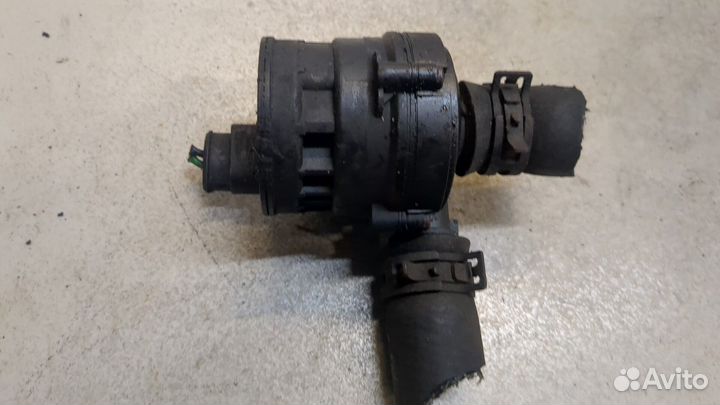 Насос водяной Nissan Qashqai, 2007