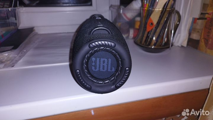 Bluetooth-колонка большая jbl