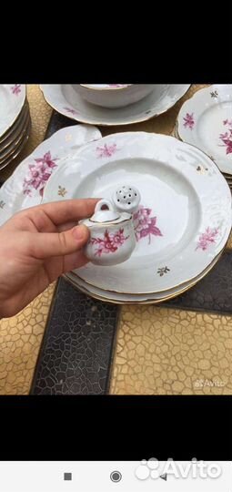 Набор столовой посуды на 6 персон