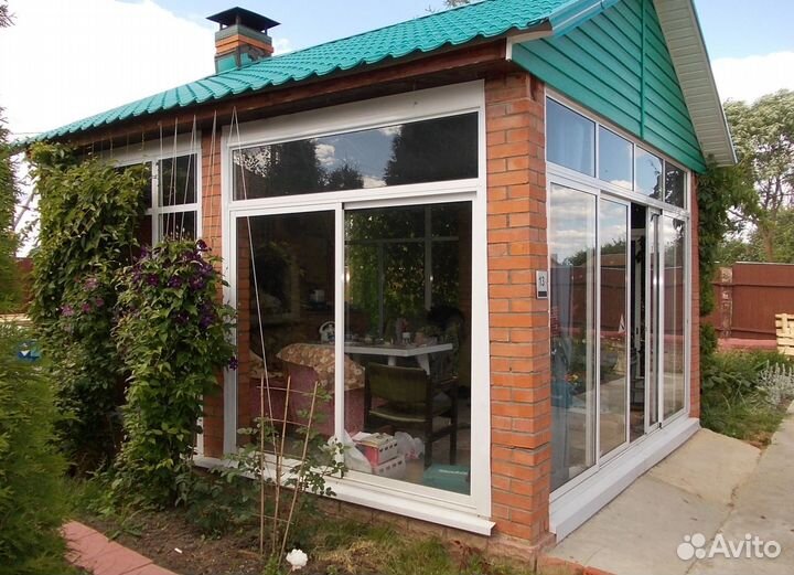 Остекление беседки заказать