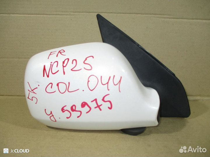 Зеркало на toyota funcargo NCP21 1NZ-FE