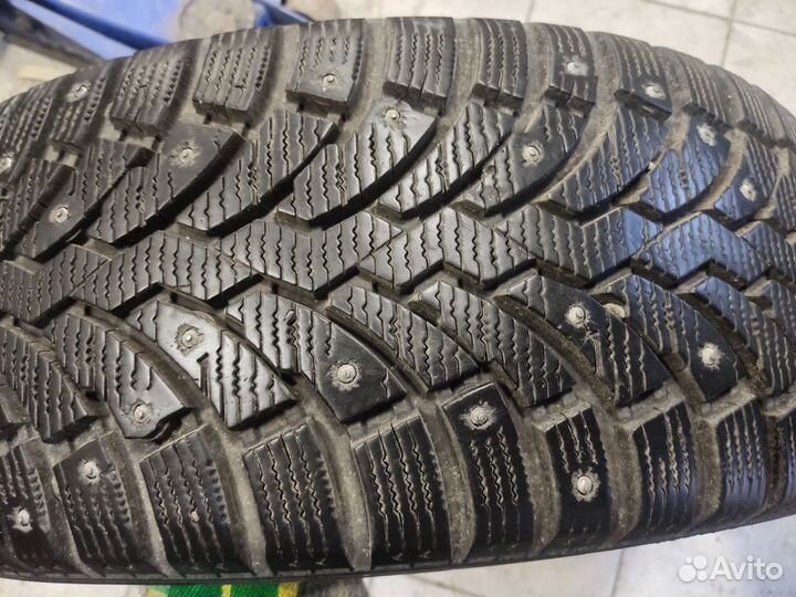 Formula Ice 215/55 R17