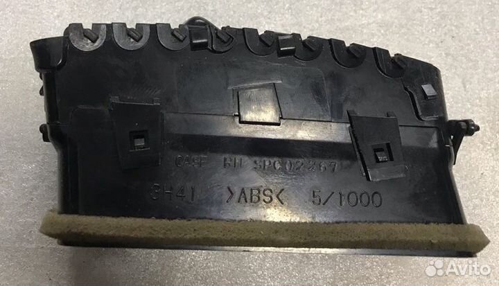 Дефлектор воздушный Mitsubishi Lancer X 2.0 2009