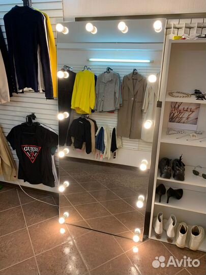 Безрамное гримерное зеркало