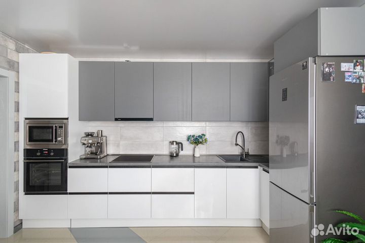 Кухня (цена за всю кухню)km-37073