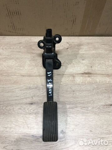 Педаль газа Mitsubishi Lancer X