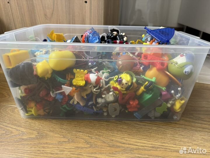 Игрушки из киндера