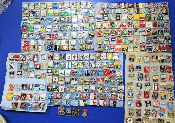 Набор значков Гербы городов СССР. Геральдика