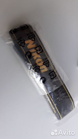 Цифровая фотокамера Nikon D3500