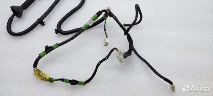 Проводка двери задняя левая Lexus Rx300 MCU35