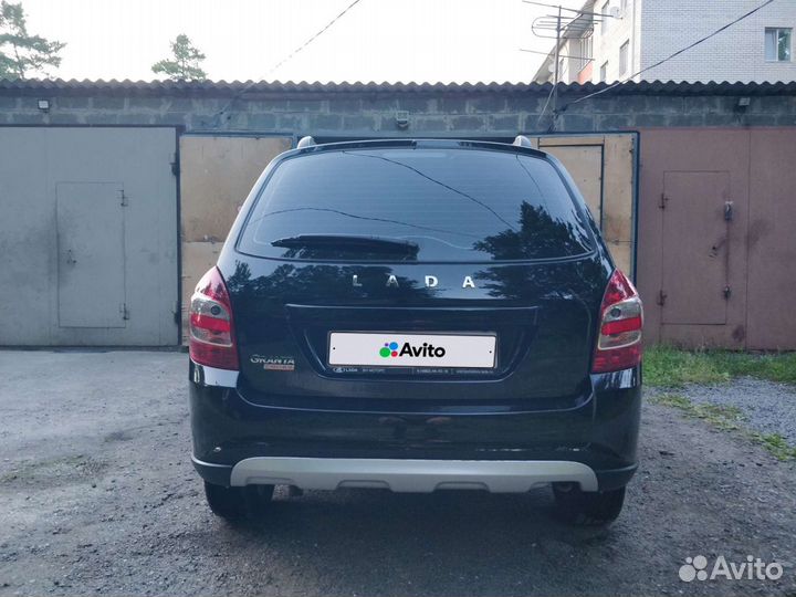 ВАЗ Granta Cross 1.6 МТ, 2023, 5 500 км
