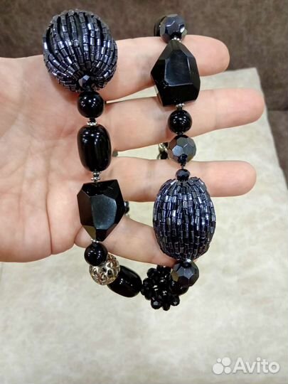 Украшение на шею с натуральными камнями