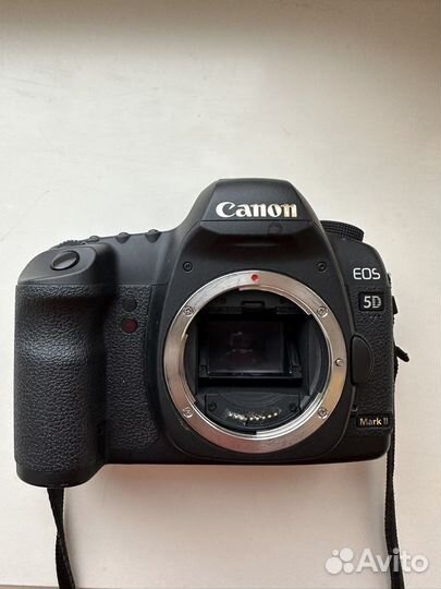 Фотокамера Canon EOS 5D Mark II+ объективы