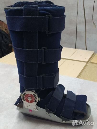 Ортез на голеностопный сустав