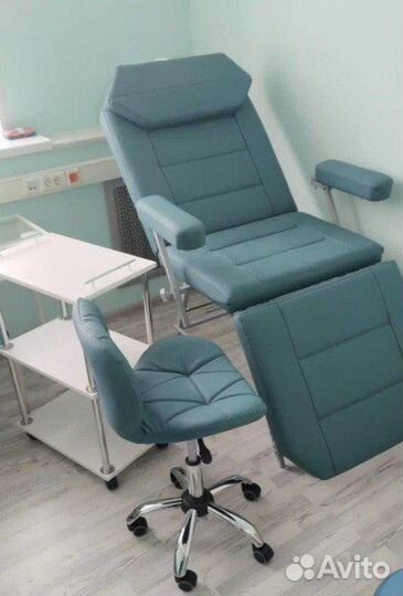 Косметологическое кресло 