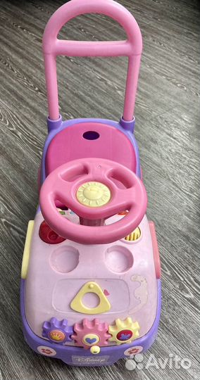 Машинка-каталка толокар с ручкой звук дисней