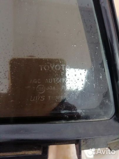 Стекло задней левой двери тойота королл