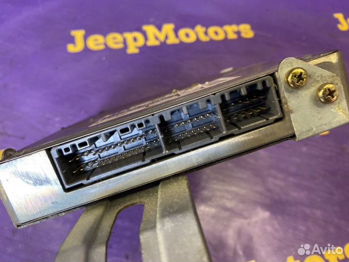 Блок управления двс Toyota Land Cruiser HDJ81