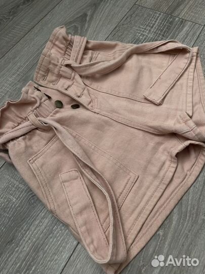 Джинсовые шорты