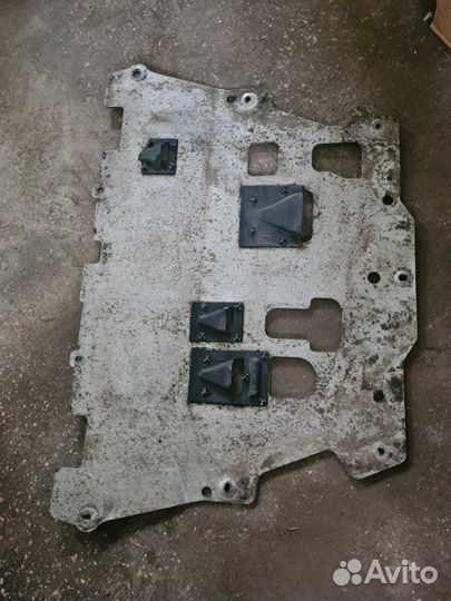 Защита двигателя Volvo Xc90 2 D4204T23 2016