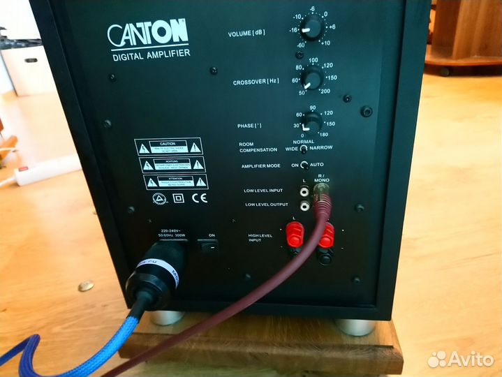 Сабвуфер Canton sub 8.2