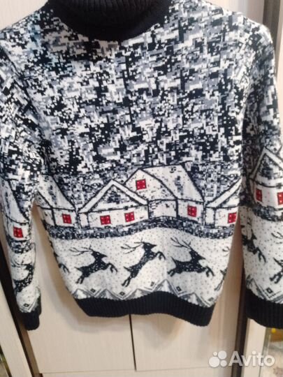Свитер