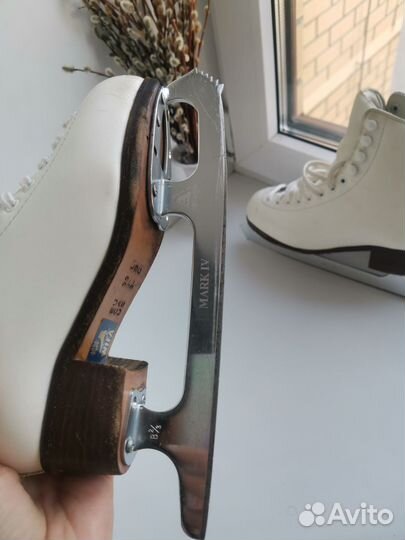 Фигурные коньки wifa 33