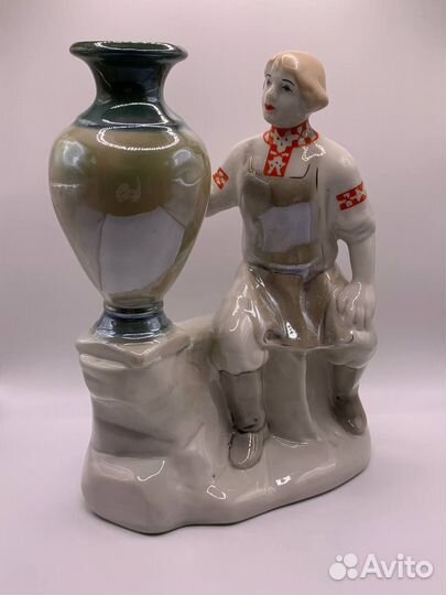 Статуэтка фарфор СССР 