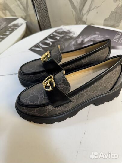 Лоферы женские 36