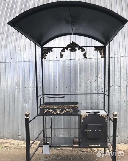 Мангал с крышеи Амстердам