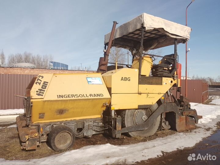 Асфальтобетоноукладчик ABG Titan 226, 2001