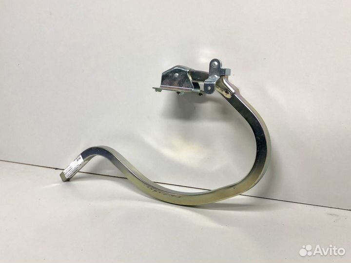 Петля крышки багажника LADA Vesta 2015