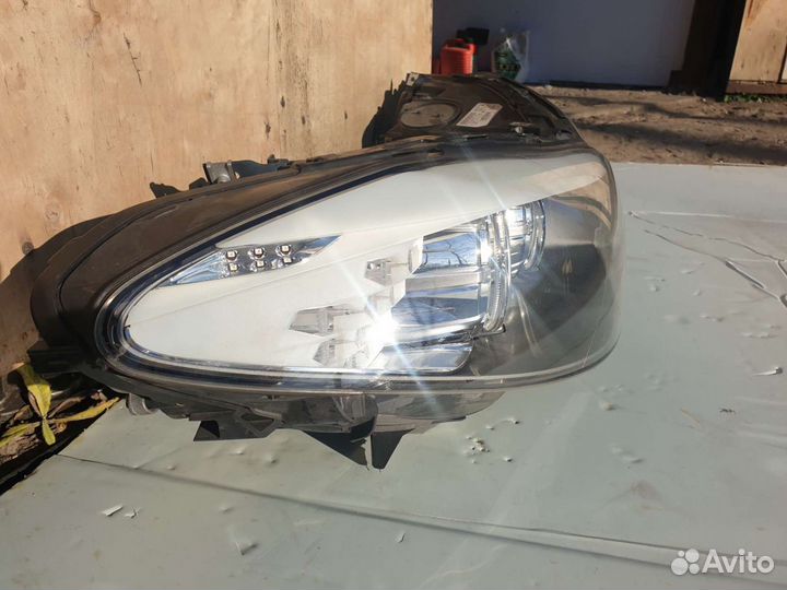 Фары Bmw Ф10 оригинал BMW F10