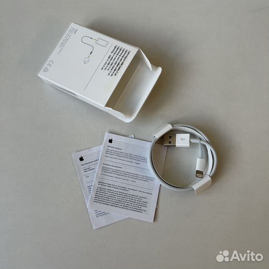 Новый USB - Lighting кабель (Apple)