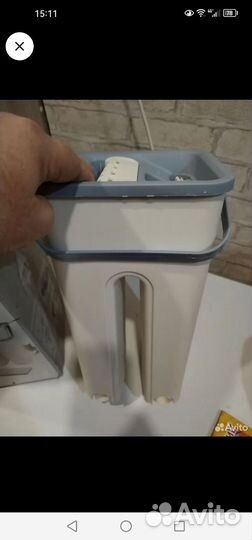 Ведро и швабра