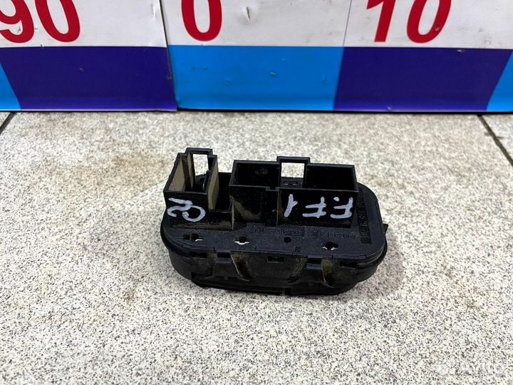 Блок управления стеклоподъемниками Ford Focus I