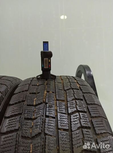Goodyear Ice Navi Zea 215/55 R17