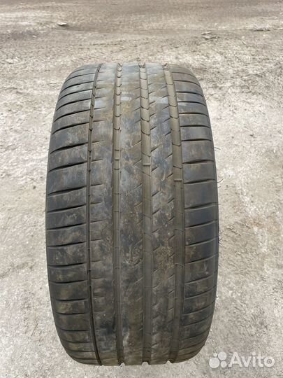 Michelin Pilot Sport 4 S 285/35 R22 106Y