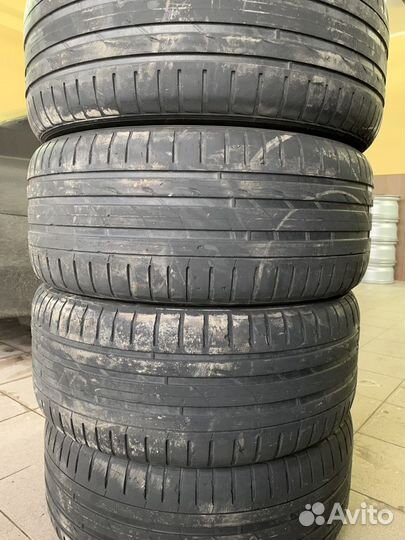 Nokian Tyres Hakka Black 255/50 R19