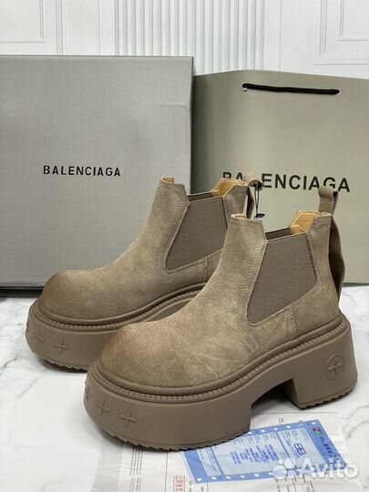 Ботинки челси замшевые Balenciaga вх40