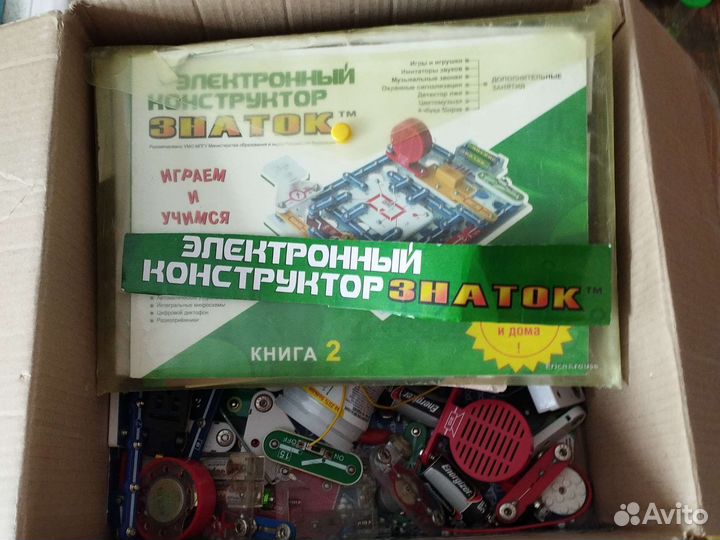 Электронный конструктор знаток