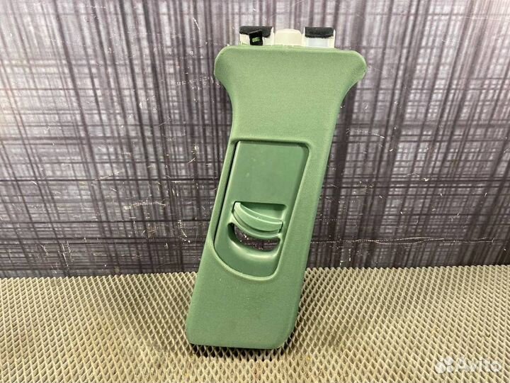 Обшивка салона правая Audi Allroad C5 BES 2004