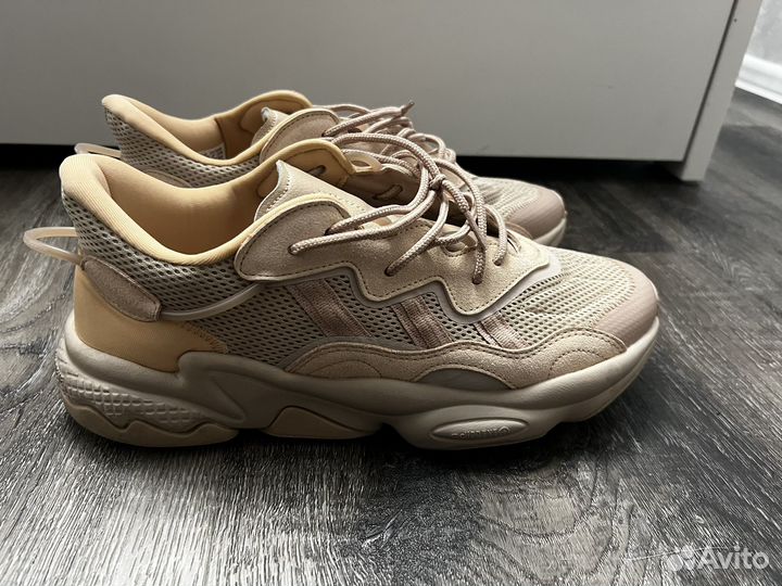 Кроссовки Adidas Ozweego