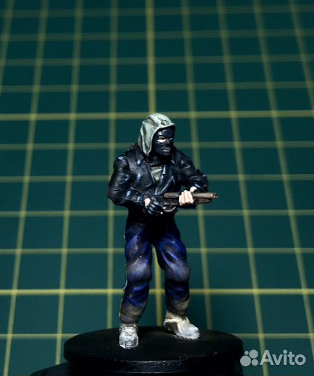 Миниатюра сталкер бандит