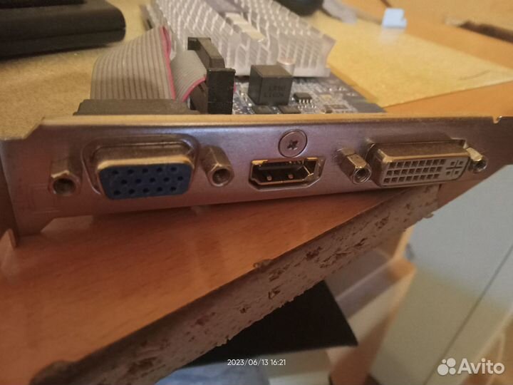 Видеокарта Gainward Nvidia GT 210 512mb
