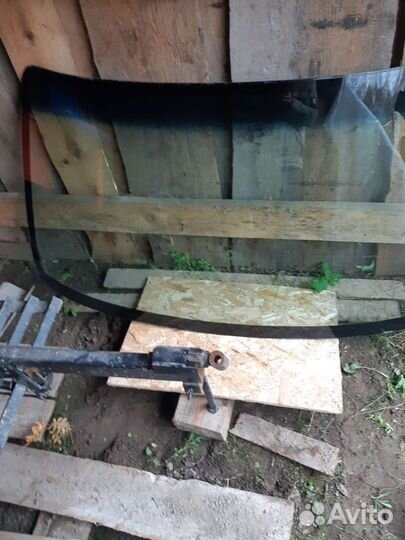 Лобовое стекло на honda cr-v 1 2000 года