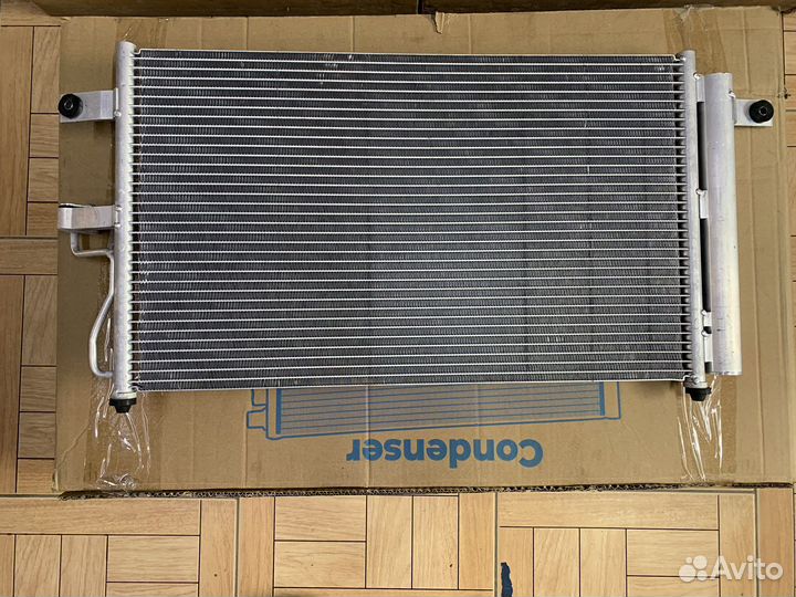 Продам новый радиатор кондиционера