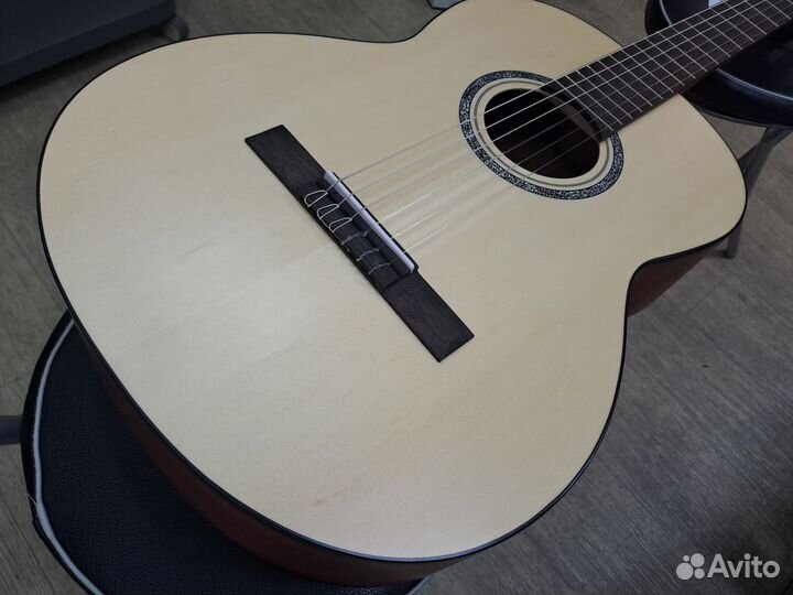 Гитара классическая Almires Индонезия нейлон