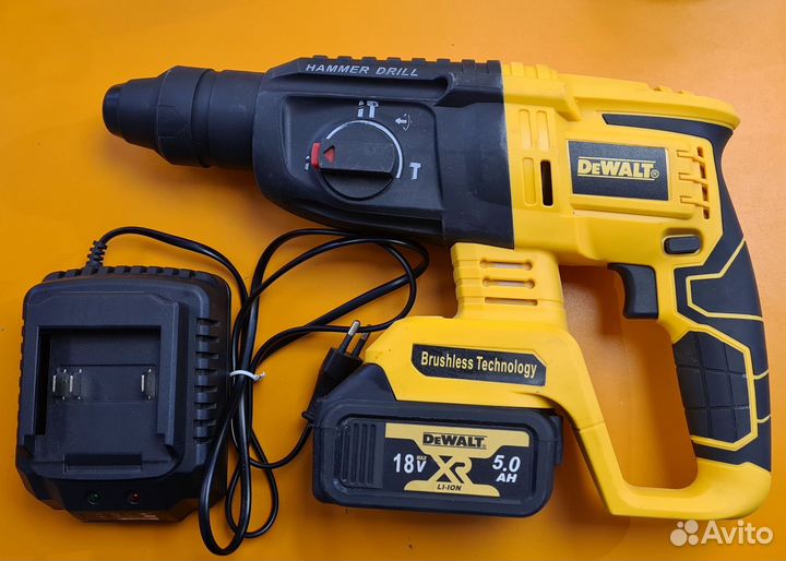 Перфоратор от аккумулятора Dewalt
