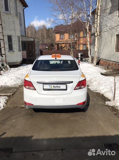 Hyundai Solaris 1.6 AT, 2016, 300 000 км